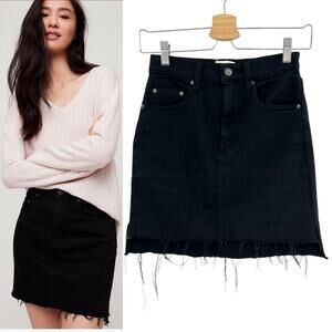 Aritzia Wilfred Free Tanit Denim Skirt Mini Raw‎ Hem Black Wash Size 2